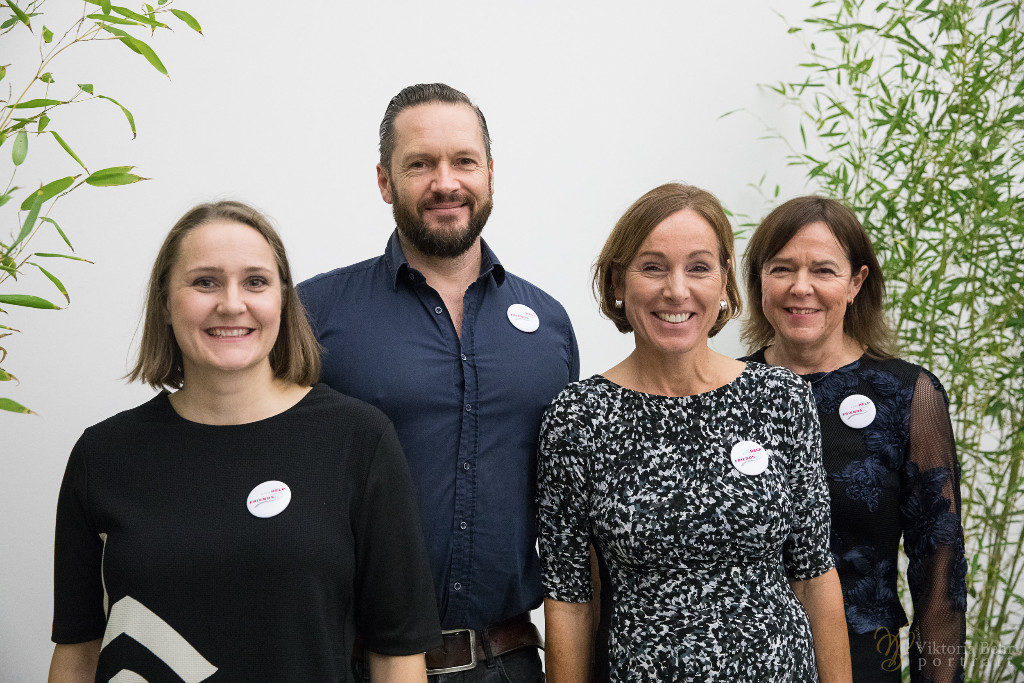 Das Team von A little Help from my Friends e.V.: Ulrike Wiedemann, Erik von Hoerschelmann, Dr. Stefanie Holm, Maria Hasche (v.l.n.r.)